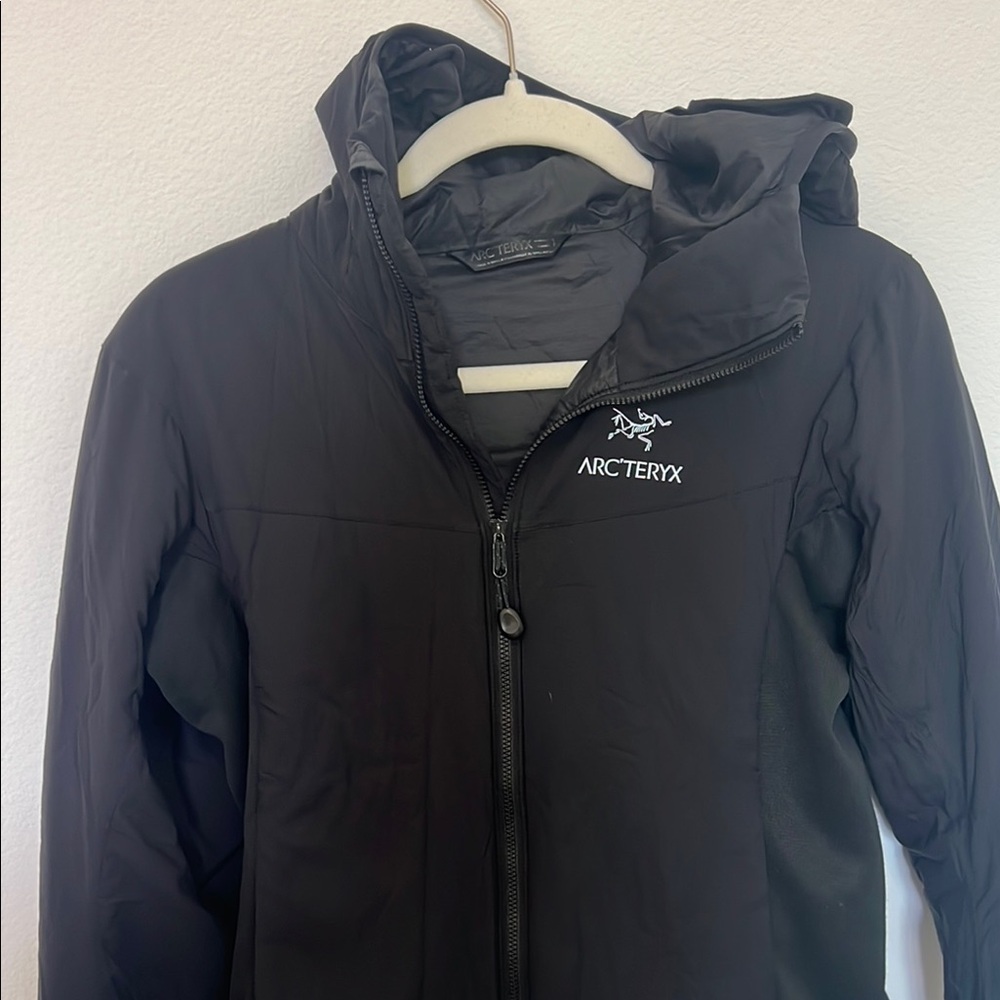 Arc'teryx Atom Hoodie S Women's Black Jacket